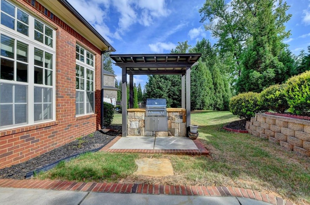 2410 Gracehaven Way, Lawrenceville GA 30043-4944 exterior