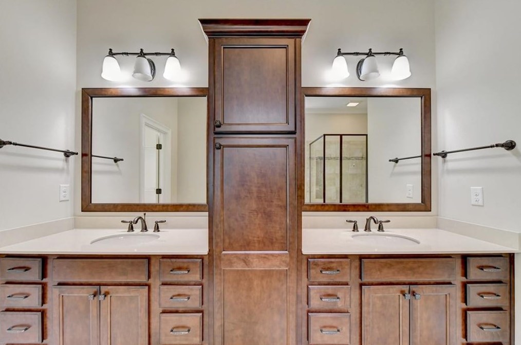 2410 Gracehaven Way, Lawrenceville GA 30043-4944 exterior