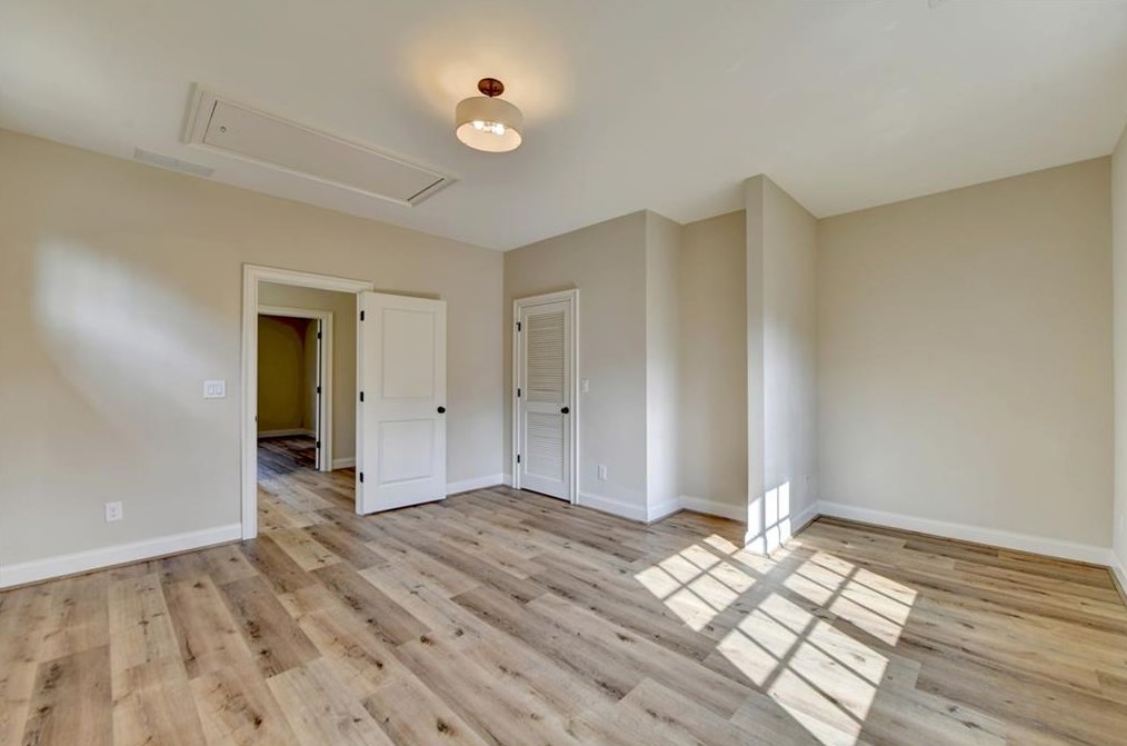 2410 Gracehaven Way, Lawrenceville GA 30043-4944 exterior