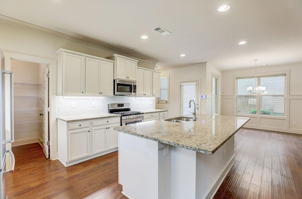 2676 Tilson Rd, Decatur GA 30032-6213 exterior