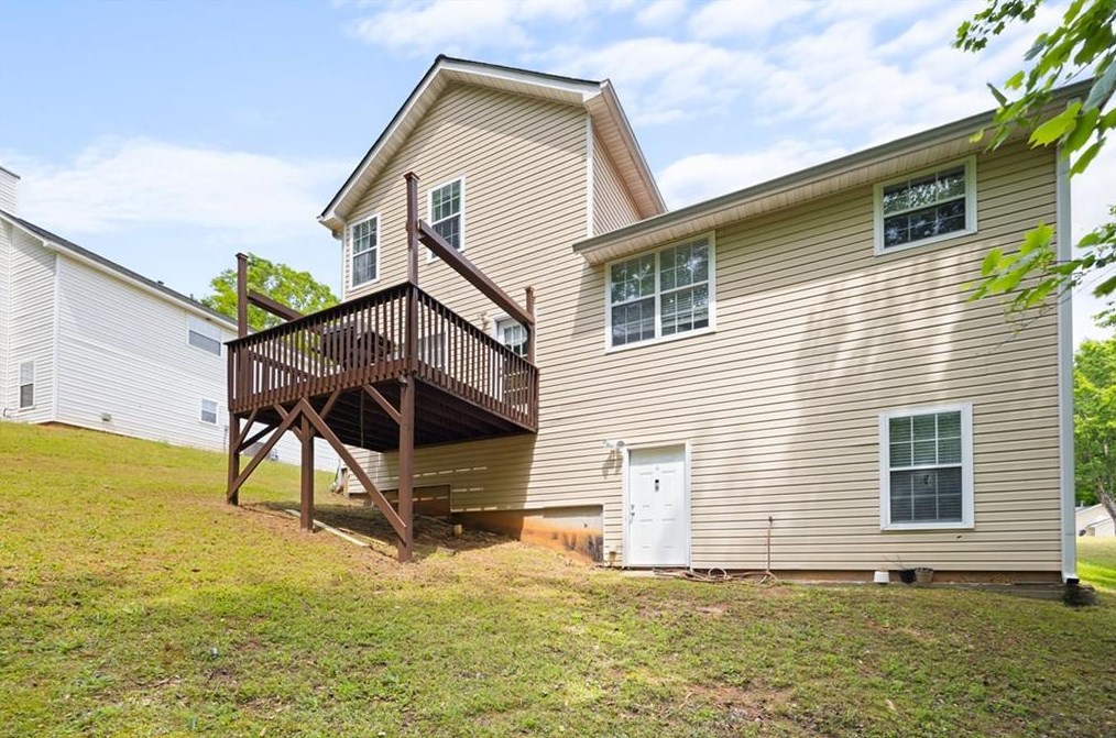 3299 Winds Trl, Douglasville GA  30135-8205 exterior