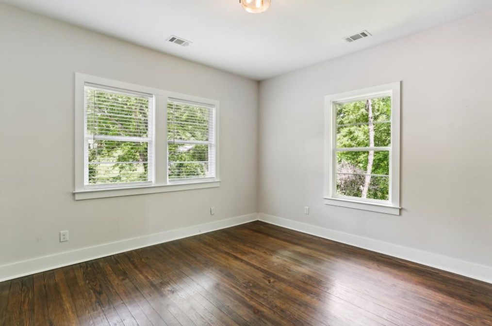 777 Evelyn Pl, Atlanta GA  30318-4870 exterior