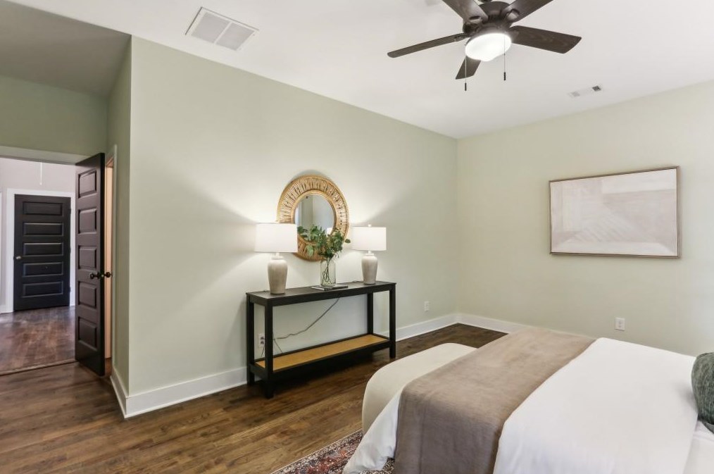 777 Evelyn Pl, Atlanta GA  30318-4870 exterior