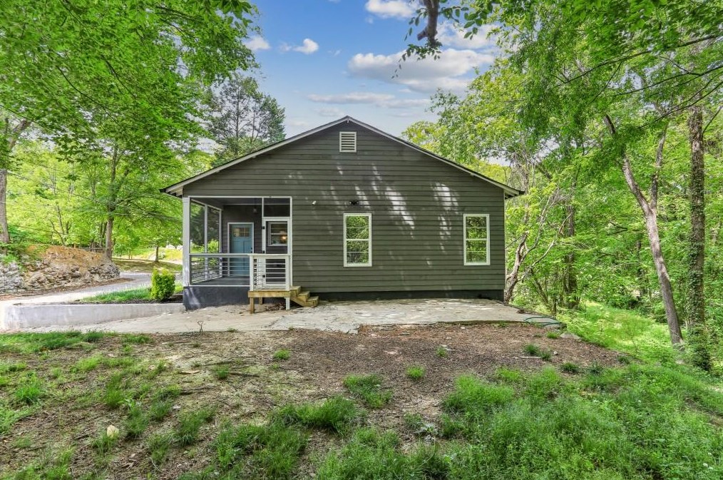 777 Evelyn Pl, Atlanta GA  30318-4870 exterior