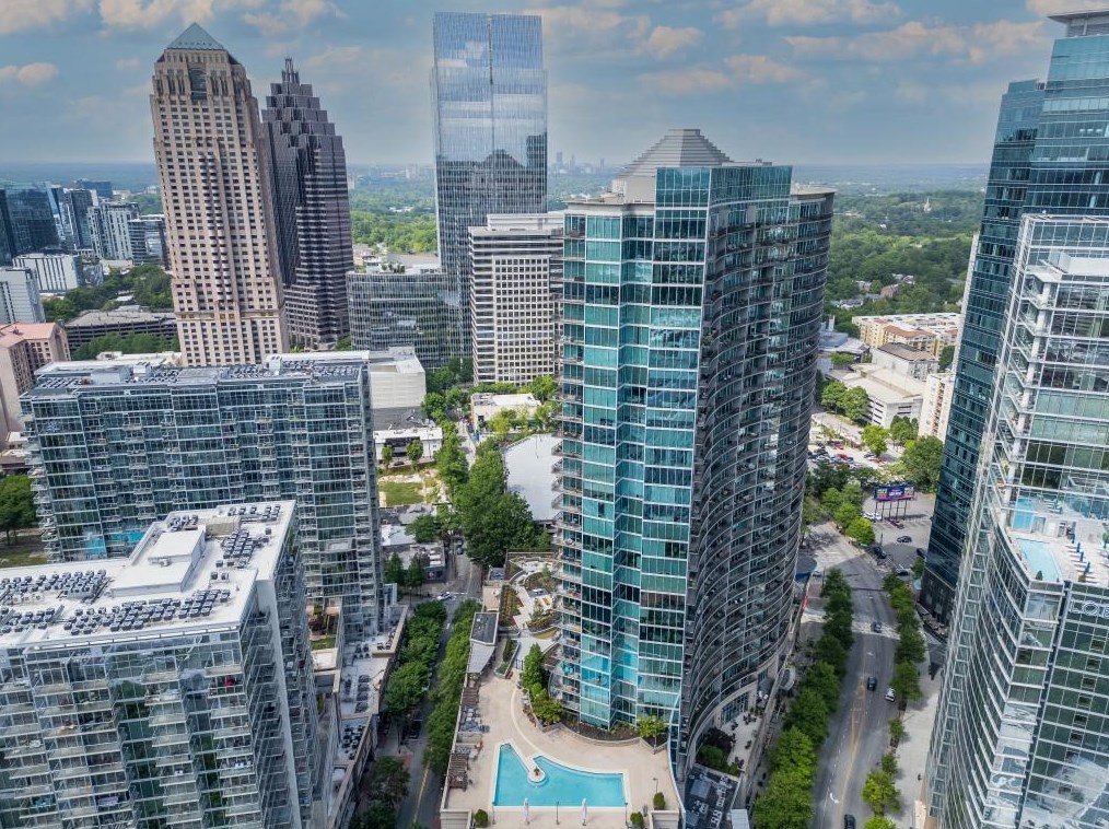 1080 Peachtree St, Atlanta GA  30309-3963 exterior