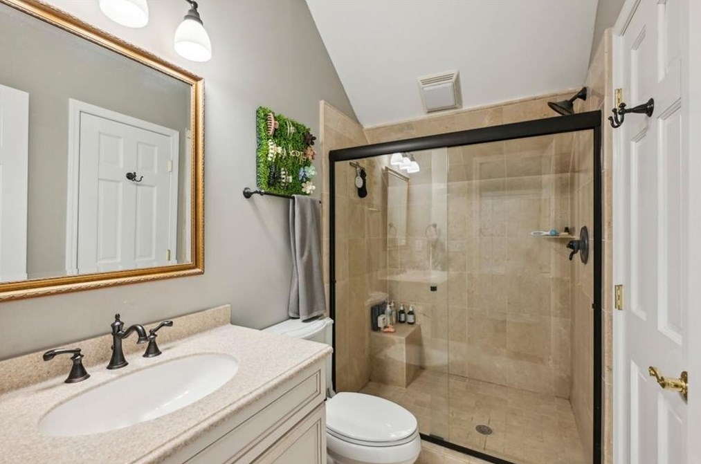 23 Brookhaven Dr, Atlanta GA  30319-1143 exterior