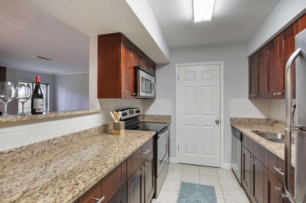 4003 Wingate Way, Atlanta GA  30350-4970 exterior