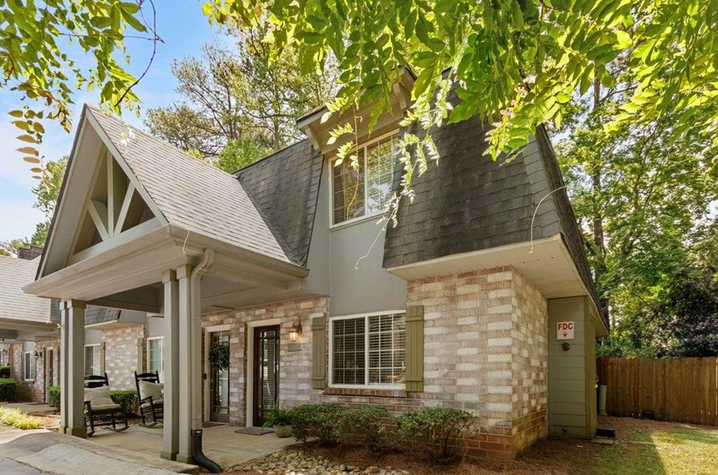 155 Rondak Cir, Smyrna GA  30080-4593 exterior