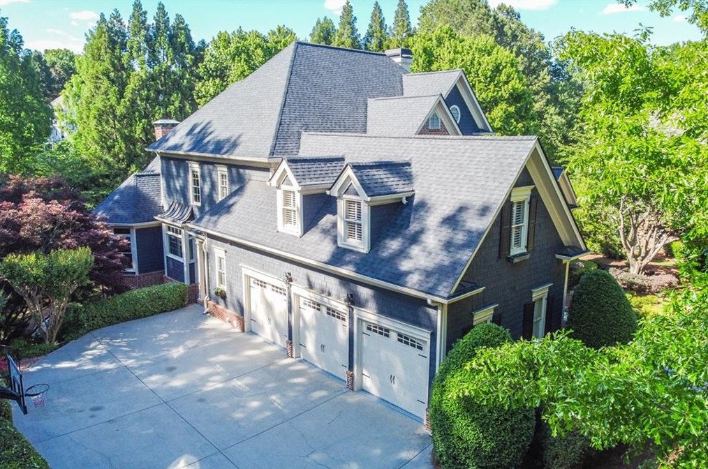 2433 Thurleston Ln, Duluth GA 30097-7470 exterior