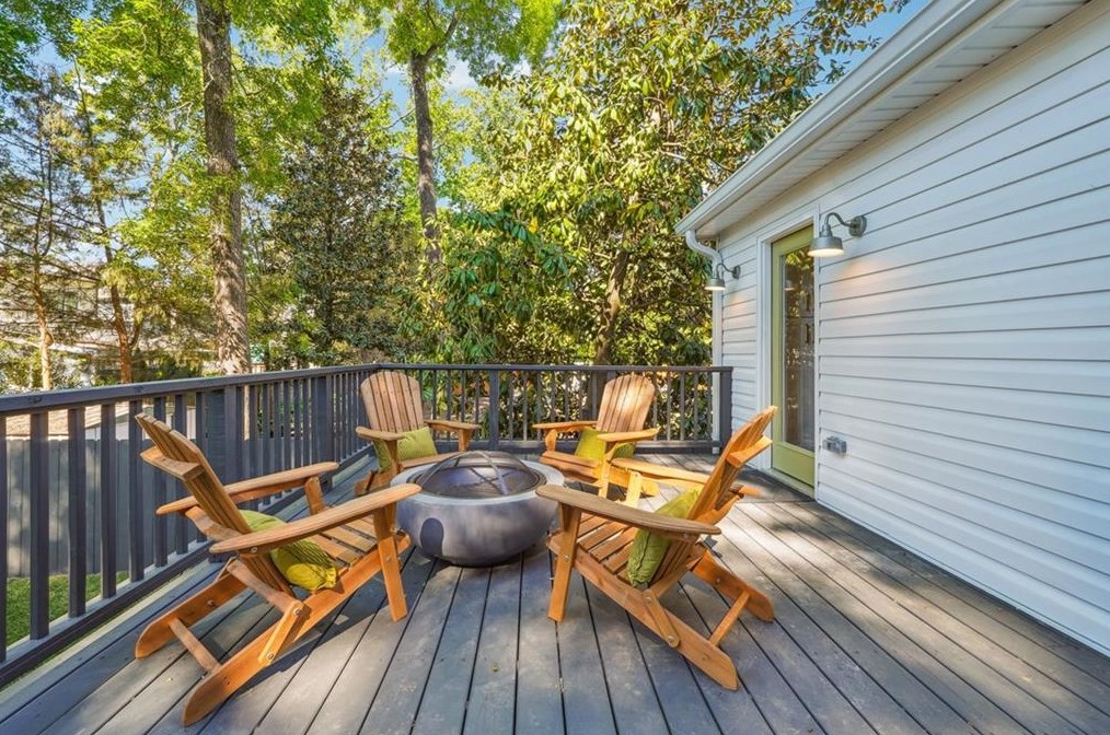 4089 Adrian St, Tucker GA  30084-4405 exterior