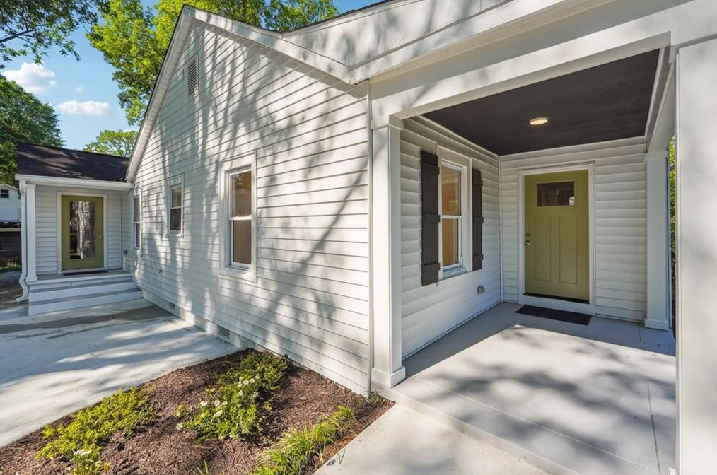 4089 Adrian St, Tucker GA  30084-4405 exterior