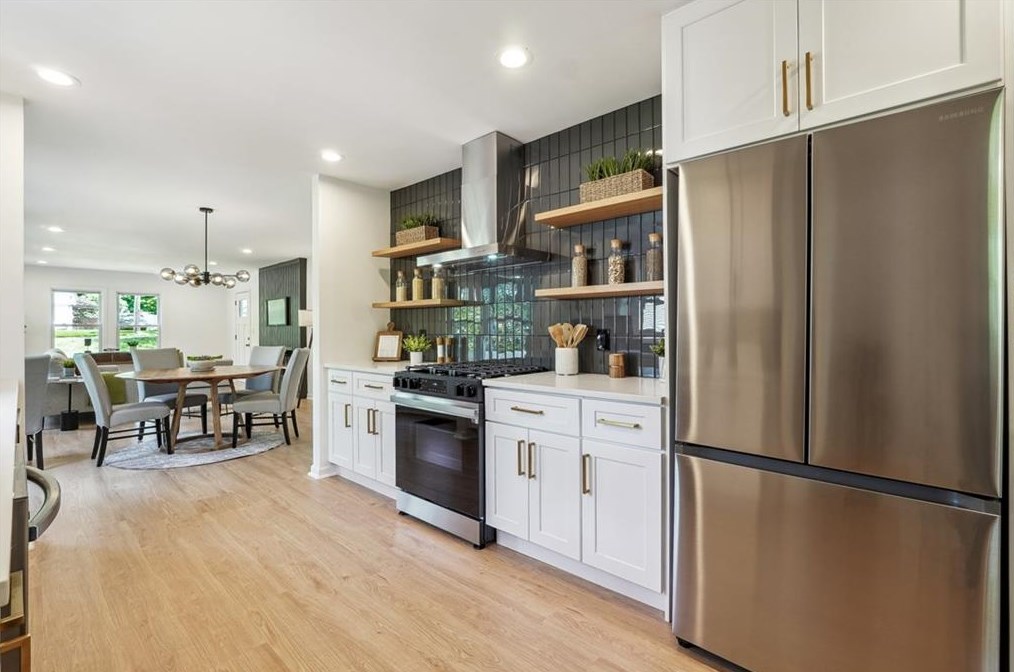 4089 Adrian St, Tucker GA  30084-4405 exterior