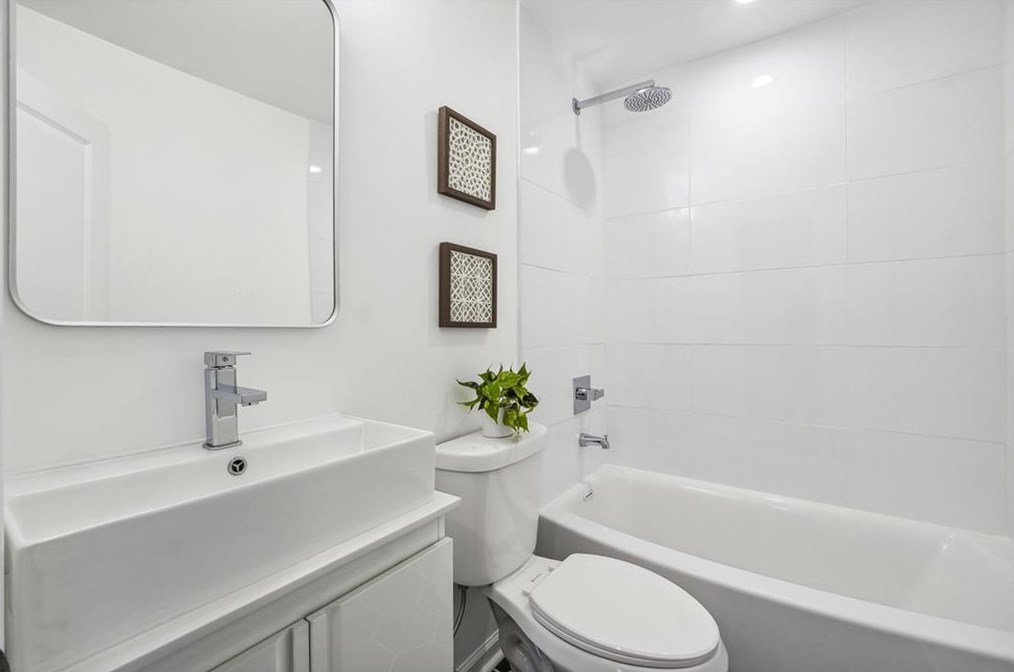 4089 Adrian St, Tucker GA  30084-4405 exterior