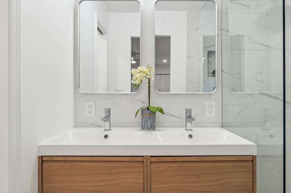 4089 Adrian St, Tucker GA  30084-4405 exterior