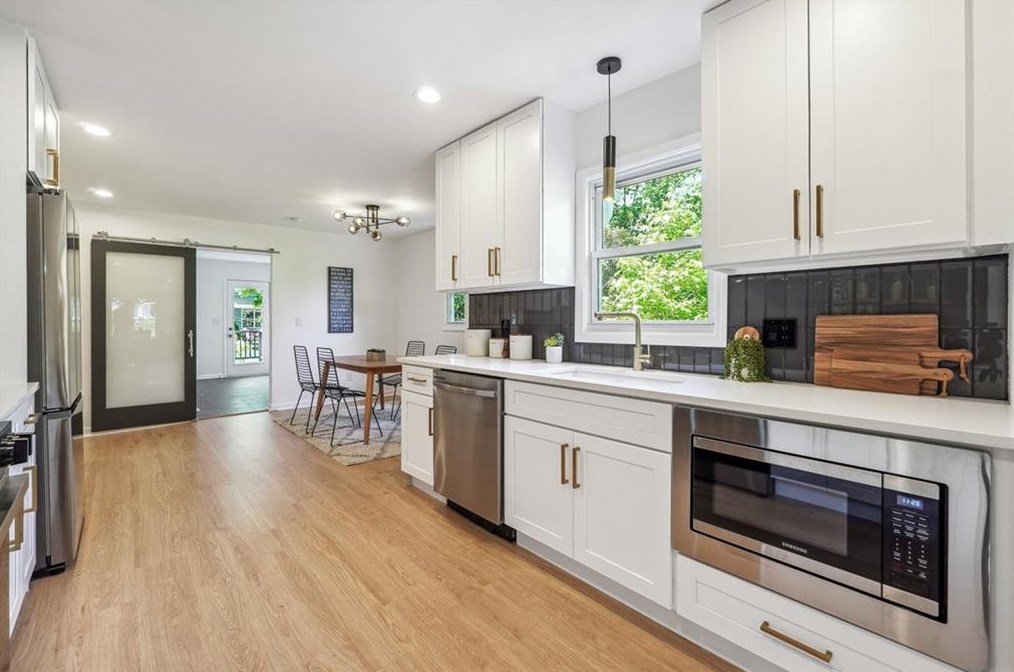 4089 Adrian St, Tucker GA  30084-4405 exterior