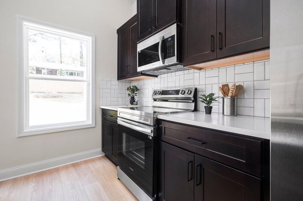 1257 Eason St, Atlanta GA 30314-2303 exterior