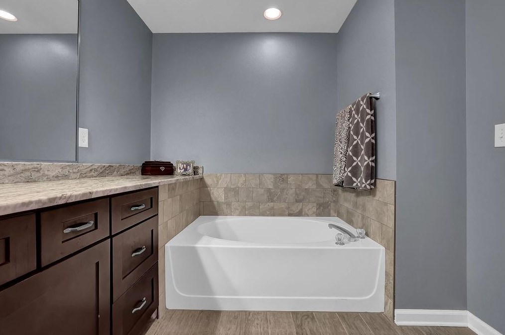 3095 Commonwealth Way, Alpharetta GA  30004-4262 exterior