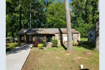 895 Kennesaw Drive - Photo 1