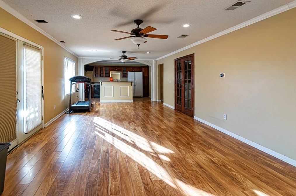 1610 Nottingham Way, Conyers GA  30094-4225 exterior