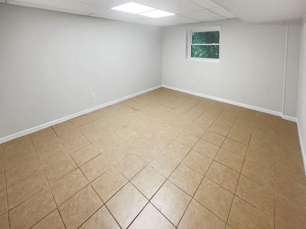 1372 Drayton Wood Dr, Tucker GA 30084-7921 exterior