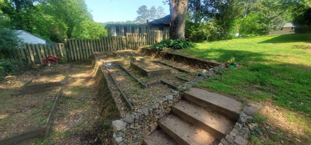 3895 Marvin Lee Dr, Tucker GA 30084-7513 exterior