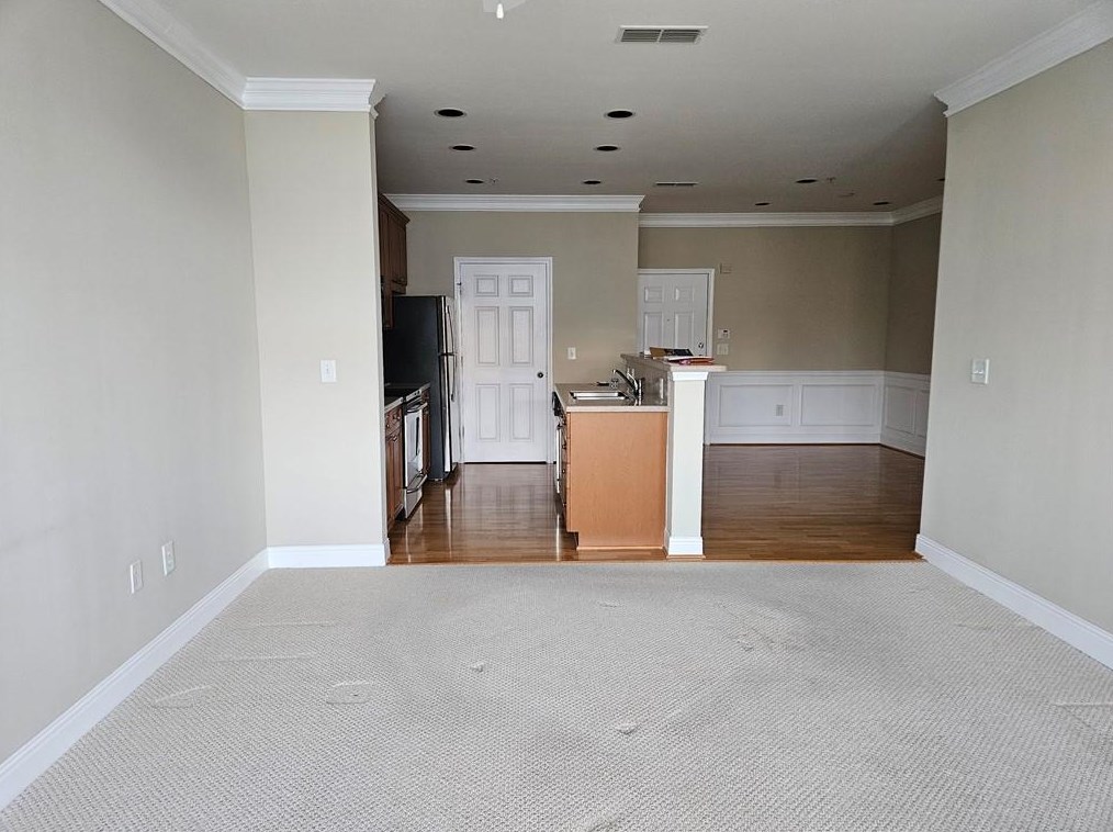 2201 Stratford Ct, Decatur GA  30033-4251 exterior