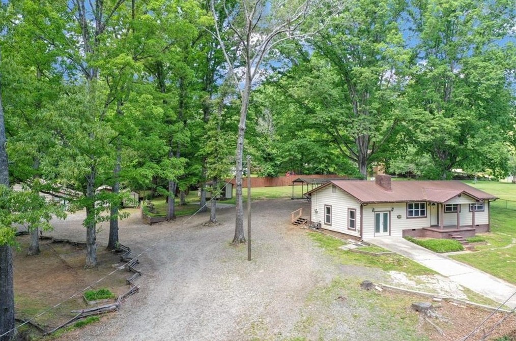 5434 Marlow Dr, Gainesville GA 30501-7010 exterior