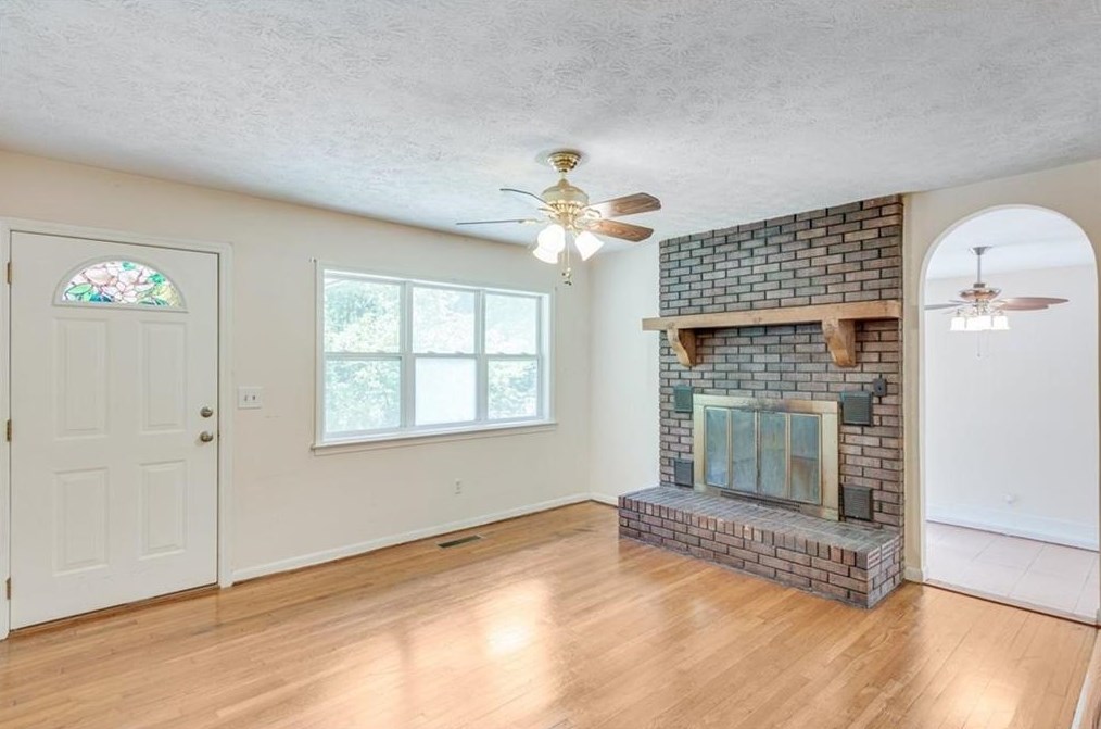 5434 Marlow Dr, Gainesville GA 30501-7010 exterior