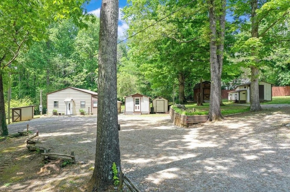 5434 Marlow Dr, Gainesville GA 30501-7010 exterior