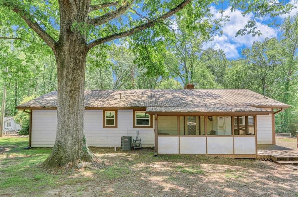 5434 Marlow Dr, Gainesville GA 30501-7010 exterior