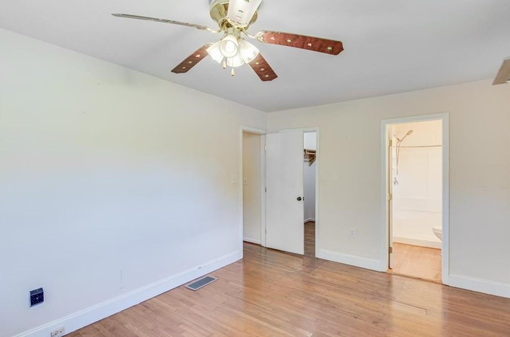 5434 Marlow Dr, Gainesville GA 30501-7010 exterior