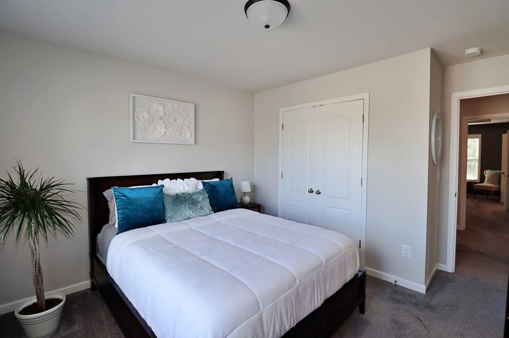 2532 Ozella Pl, Atlanta GA  30331-8095 exterior