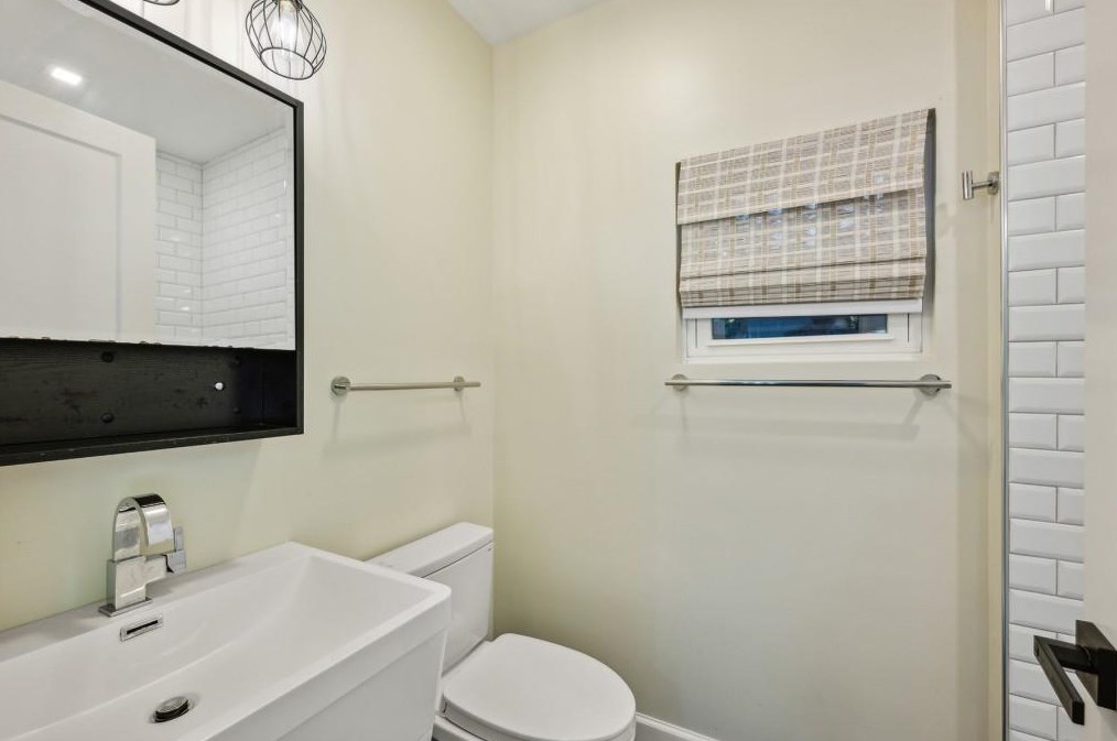 848 Durant Pl, Atlanta GA  30308-1609 exterior