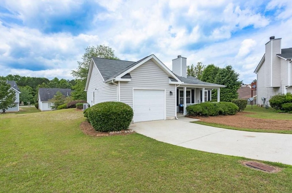 6775 Chesepeake Pt, Rex GA 30273-2236 exterior