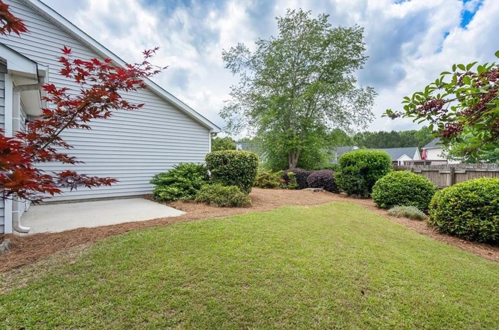 6775 Chesepeake Pt, Rex GA 30273-2236 exterior