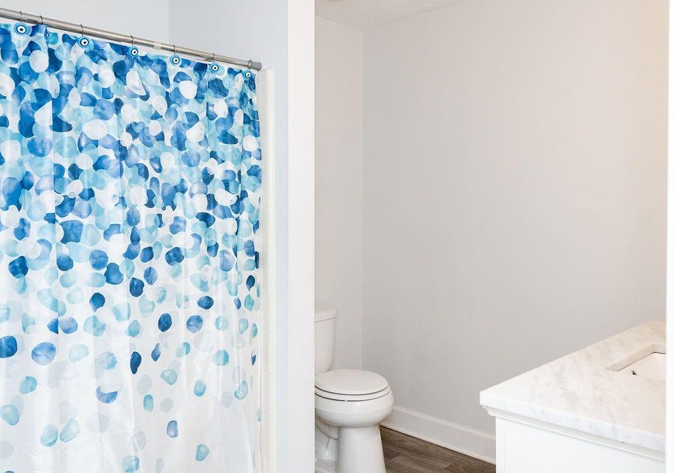 1706 Ramble Wood Way, Lithonia GA 30078-2190 exterior