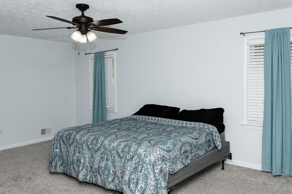 1706 Ramble Wood Way, Lithonia GA 30078-2190 exterior