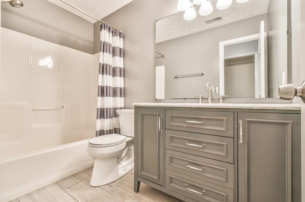 2920 Barnwood Xing, Duluth GA 30097-2184 exterior