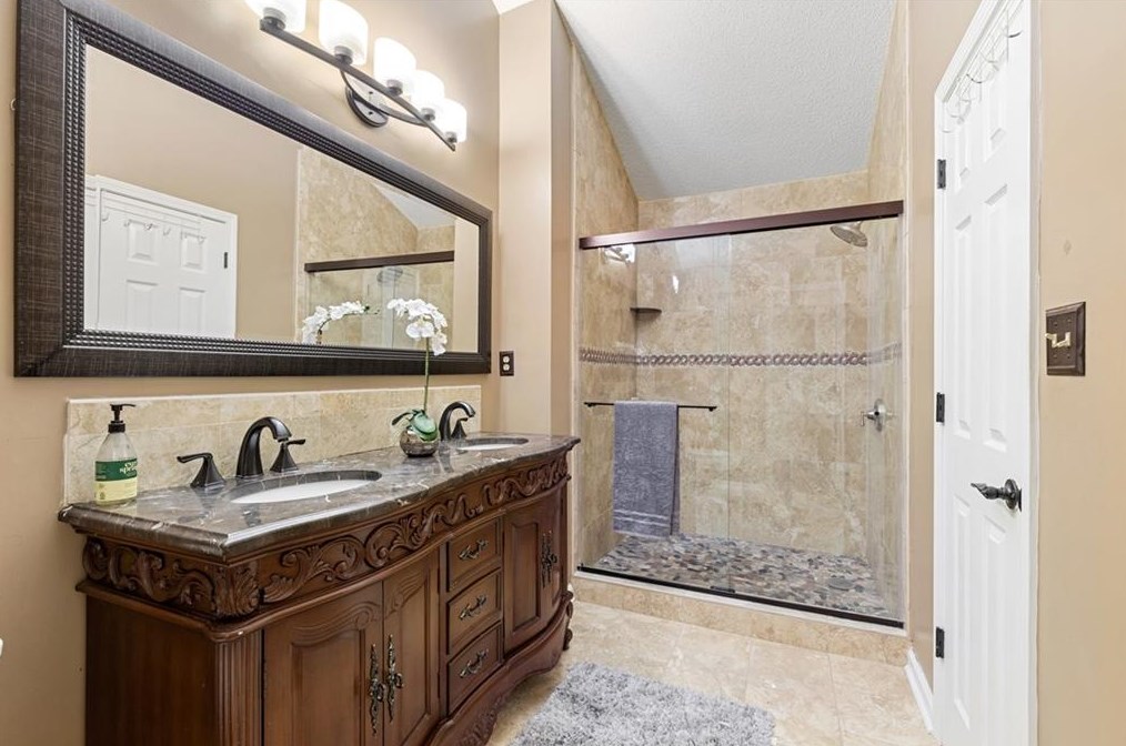 6634 Chesepeake Trl, Rex GA  30273-2224 exterior