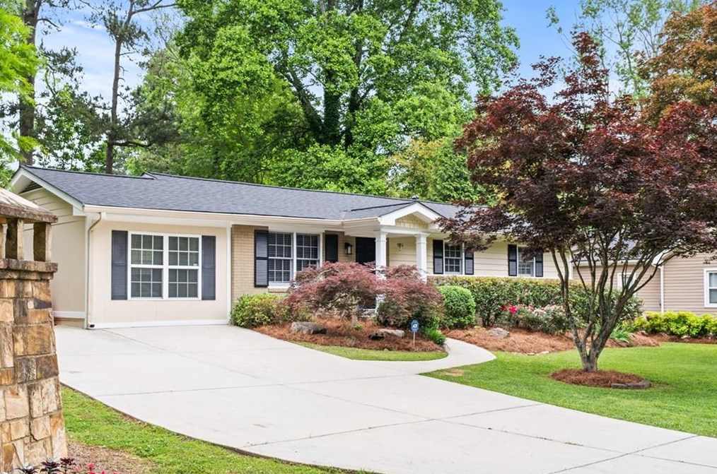 3710 Cooper Lake Rd, Smyrna GA  30082-3316 exterior