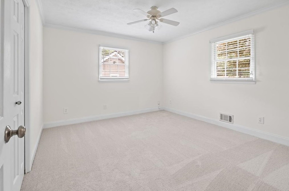 3710 Cooper Lake Rd, Smyrna GA  30082-3316 exterior