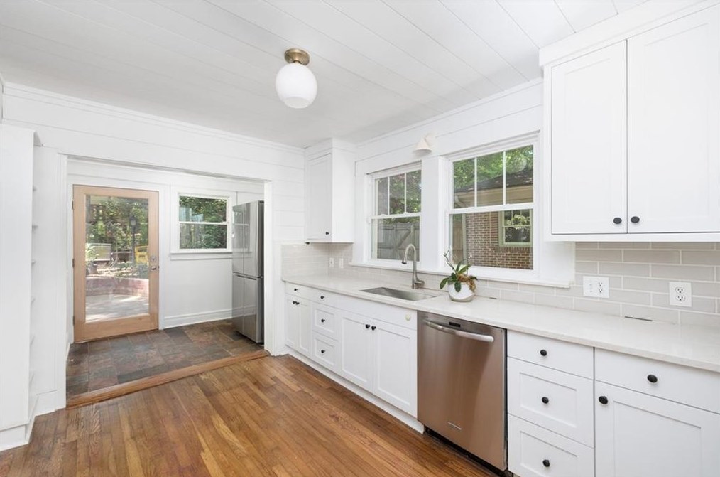 207 Lucerne St, Decatur GA 30030 exterior