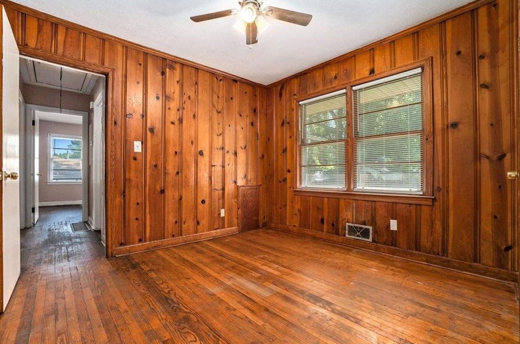 1210 Lloyd Dr, Forest Park GA  30297-1519 exterior