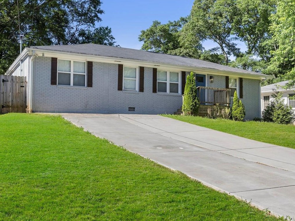 3151 Robin Rd, Decatur GA  30032-3719 exterior