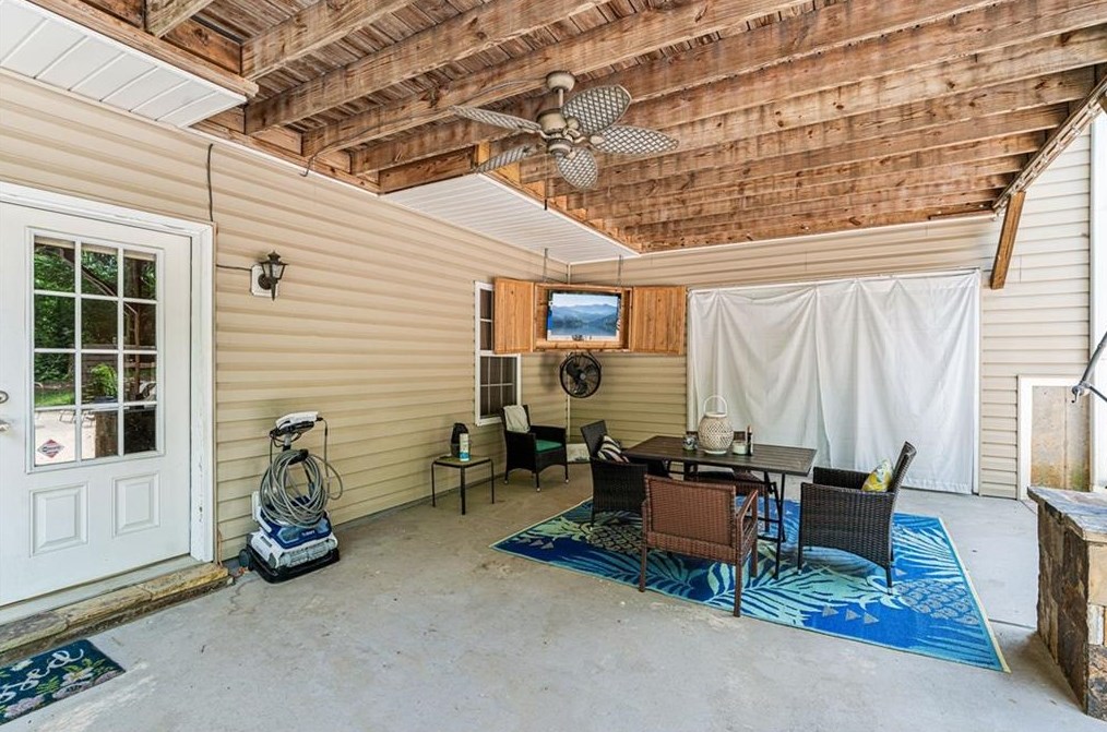 4140 Ponderosa Ln, Gainesville GA 30506-7300 exterior