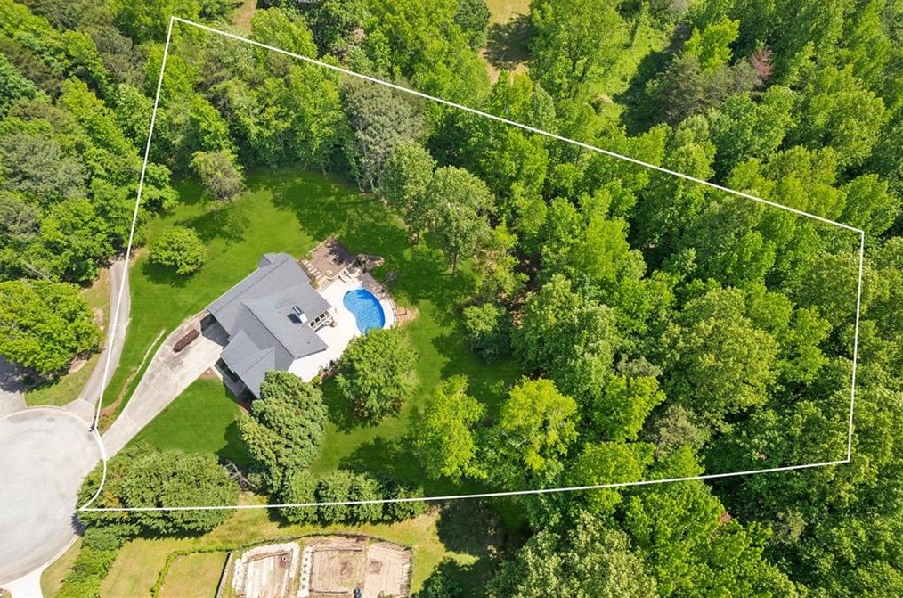 4140 Ponderosa Ln, Gainesville GA 30506-7300 exterior