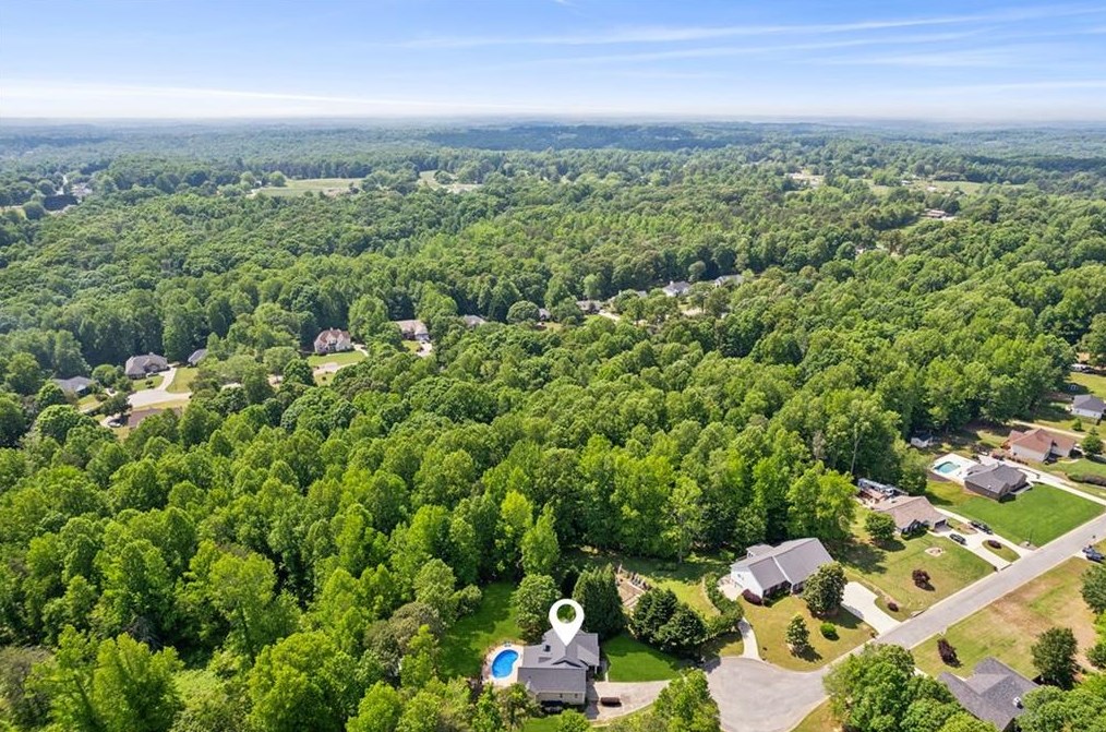 4140 Ponderosa Ln, Gainesville GA 30506-7300 exterior