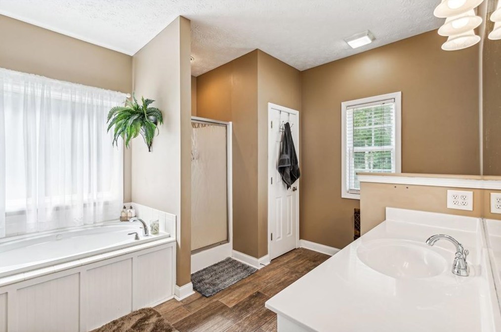 4140 Ponderosa Ln, Gainesville GA 30506-7300 exterior