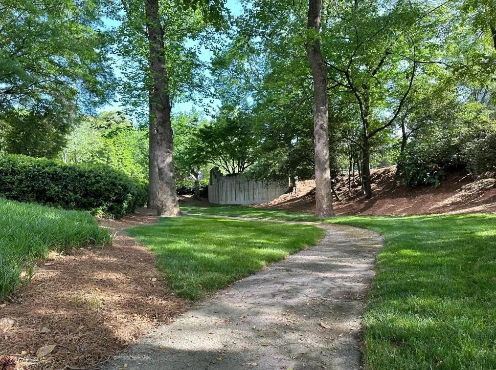3655 Habersham Rd, Atlanta GA  30305-1142 exterior