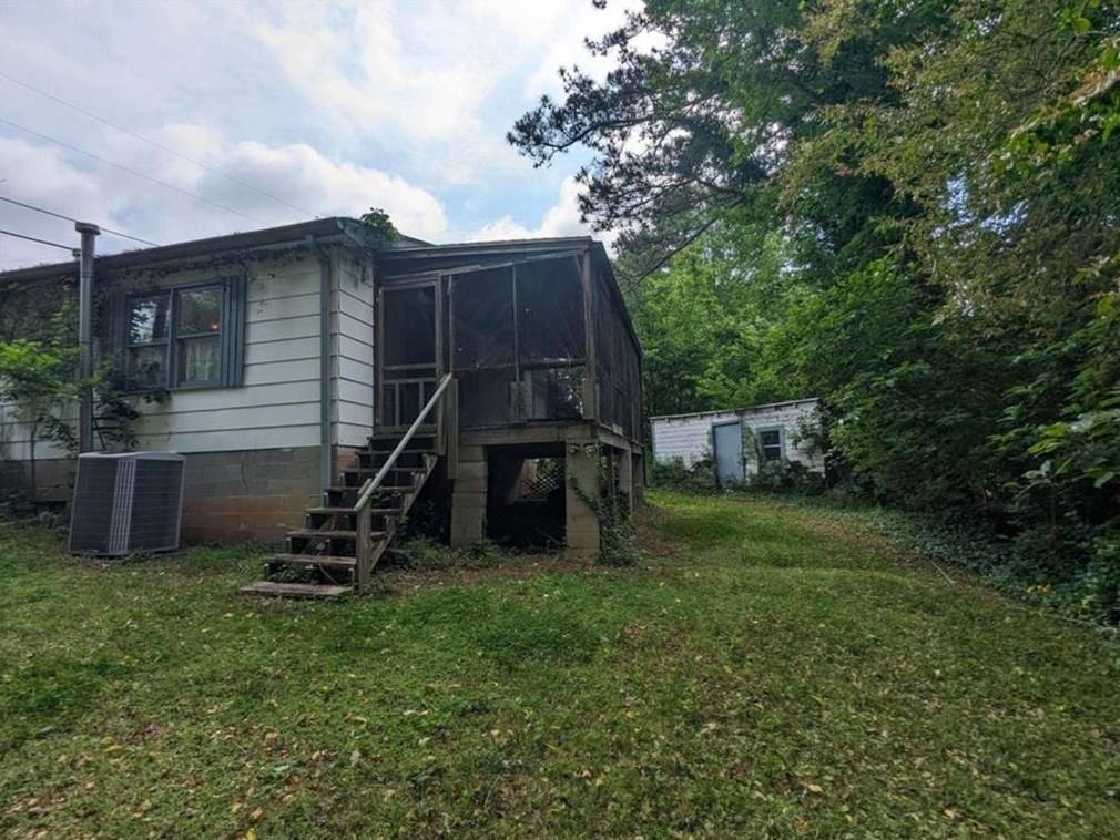 389 Oglesby Bridge Rd, Conyers GA  30094-4142 exterior